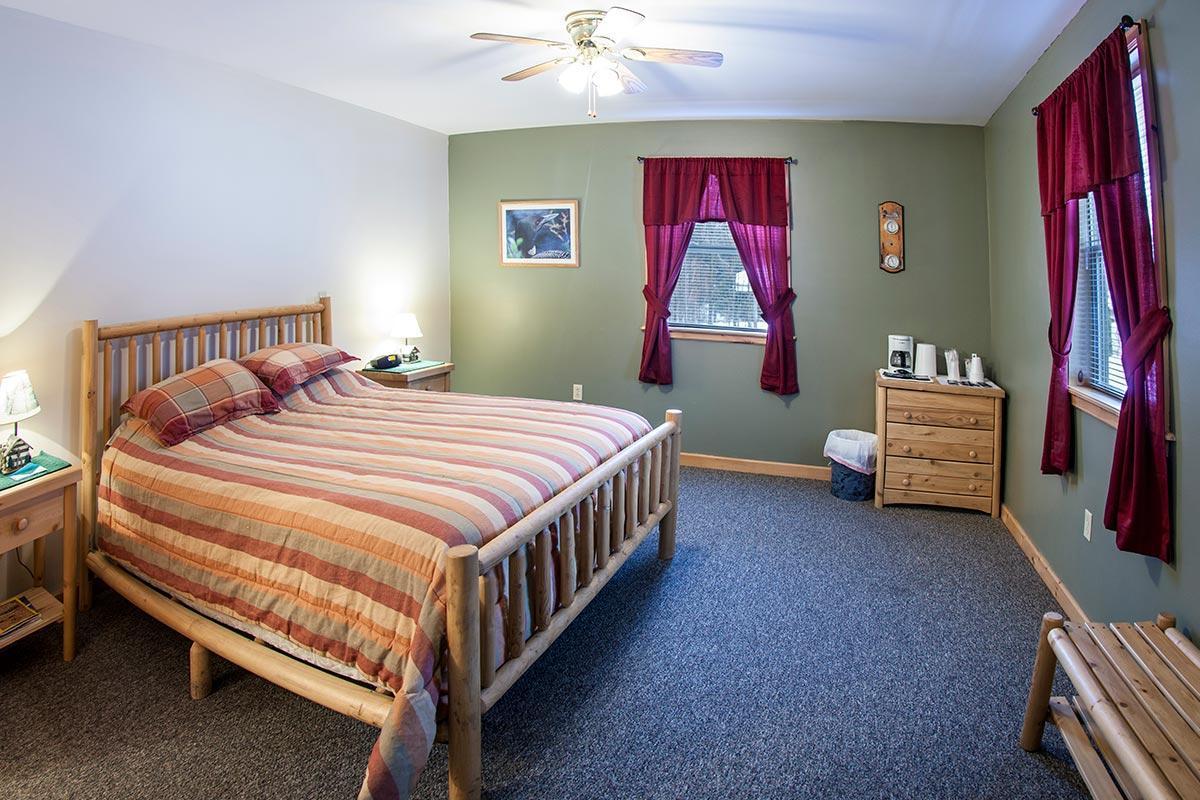 Inn Deer Valley Trails 2*