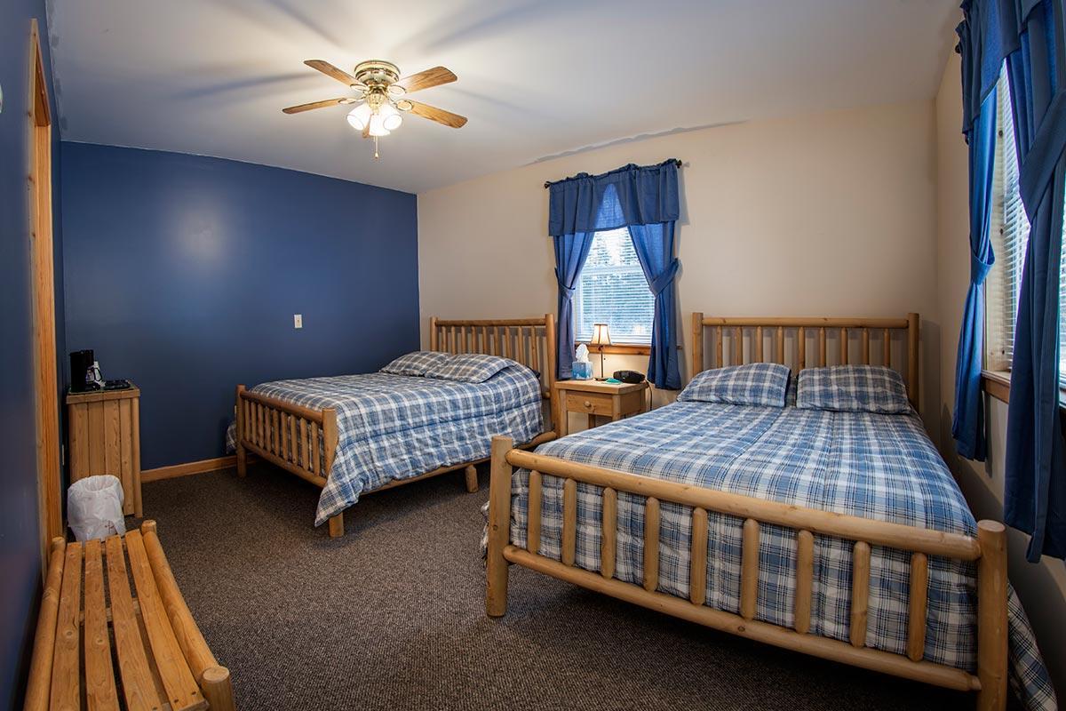 Inn Deer Valley Trails 2*