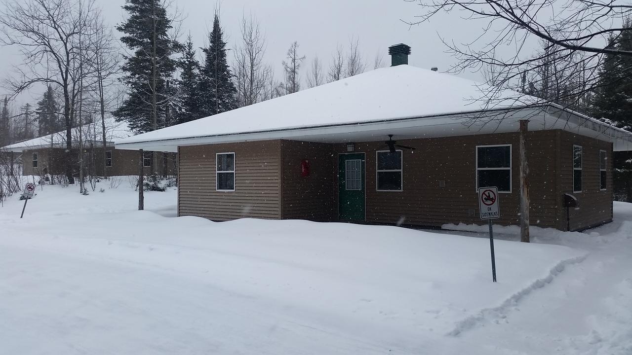 Inn Deer Valley Trails 2*